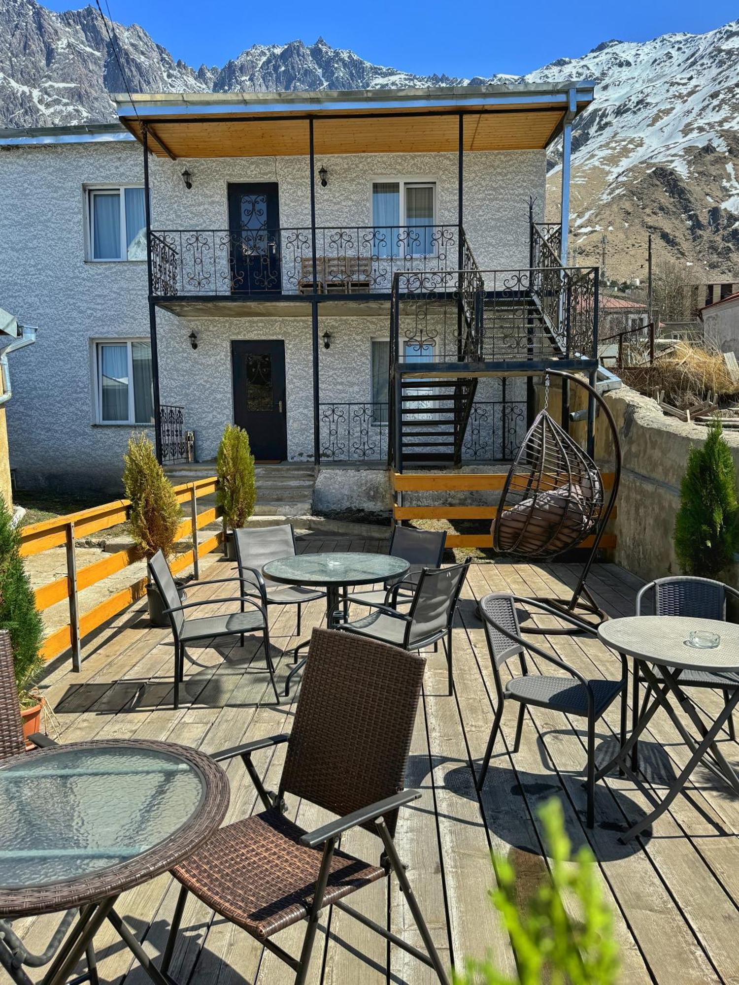 Hotel Elia Kazbegi Kültér fotó