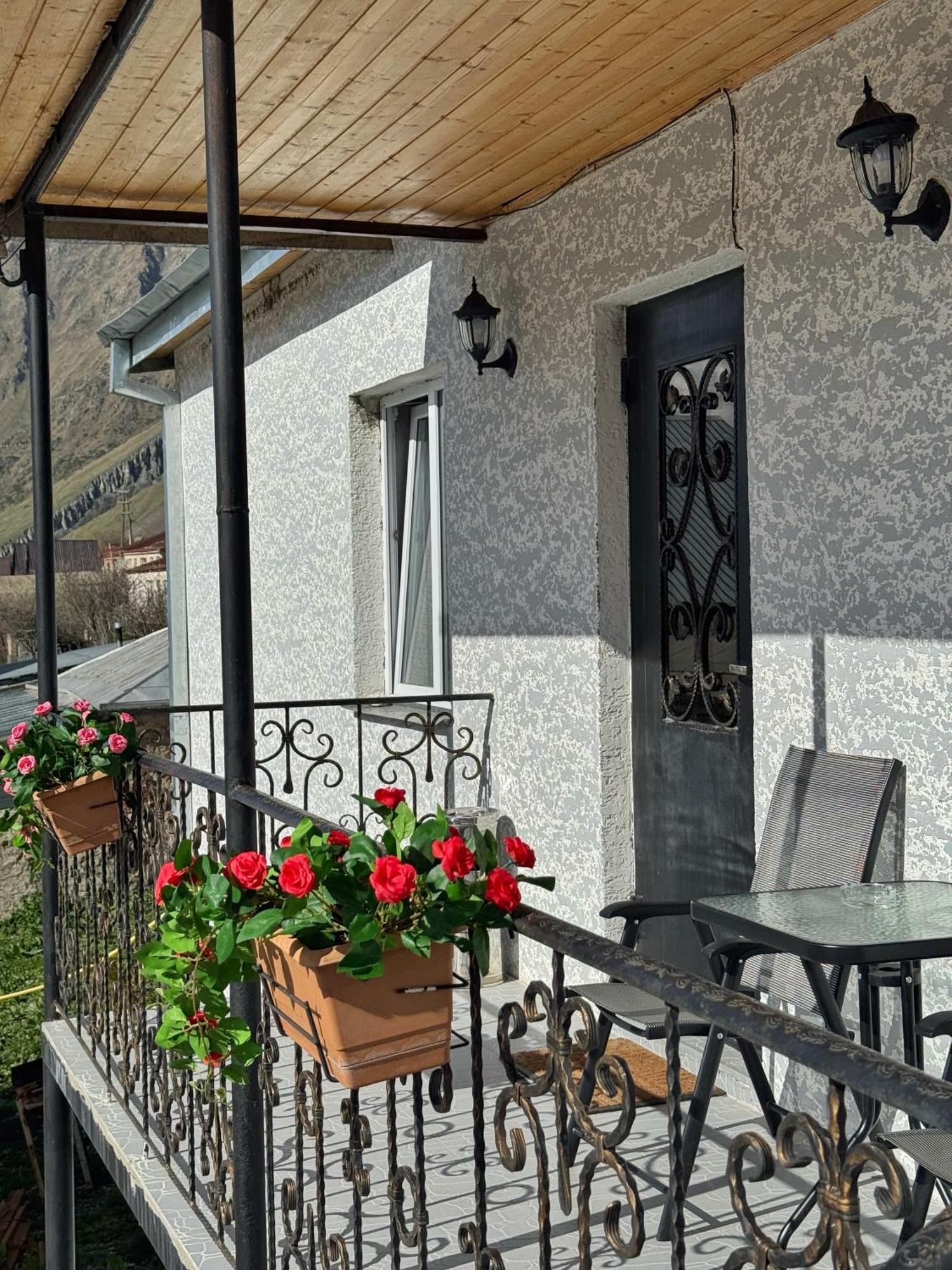 Hotel Elia Kazbegi Kültér fotó